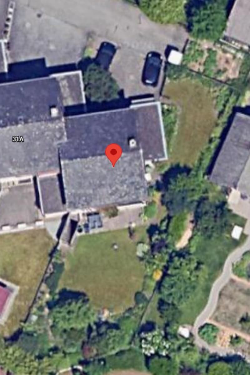 Maison unifamiliale d'angle 4,5 pièces dans un endroit calme avec grand jardin (16)