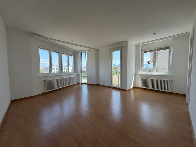 PREMIER LOYER APRÈS RÉNOVATION | Appartement 3,5 pièces en centre-ville (3)