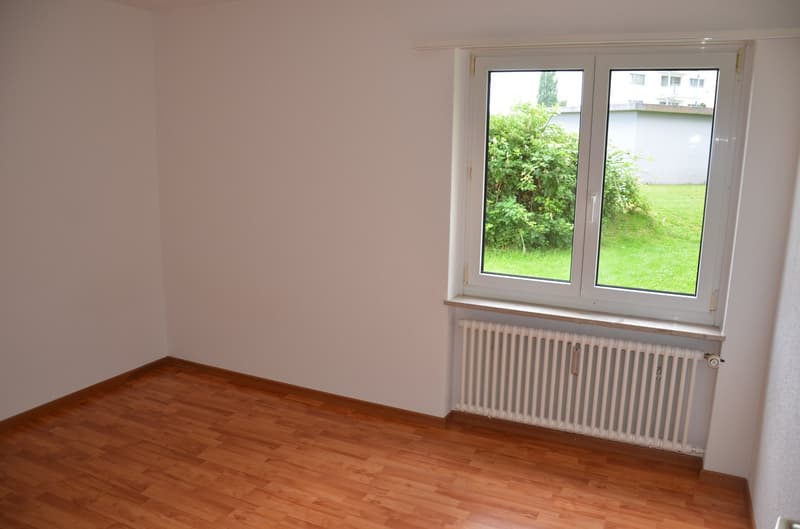 4.5-Zimmer-Wohnung an ruhiger Lage mit Gartensitzplatz (5)