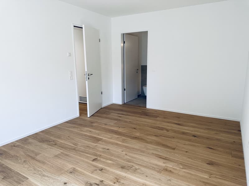 Moderne 4.5 Zi.-Wohnung im 1. OG (3)