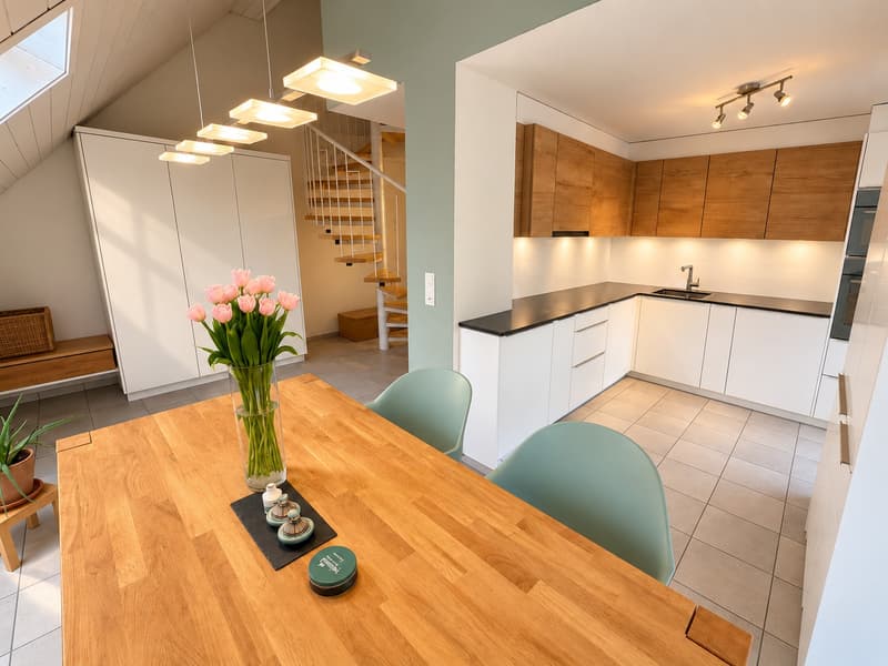 Maisonette-Wohnung im Herzen von Volketswil - Grosszügig. Charmant. Besonders. (3)