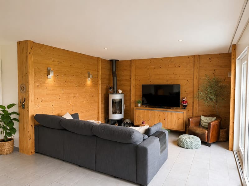 7.5-Zimmer-Doppelhaus mit idyllischem Garten und Pool (4)