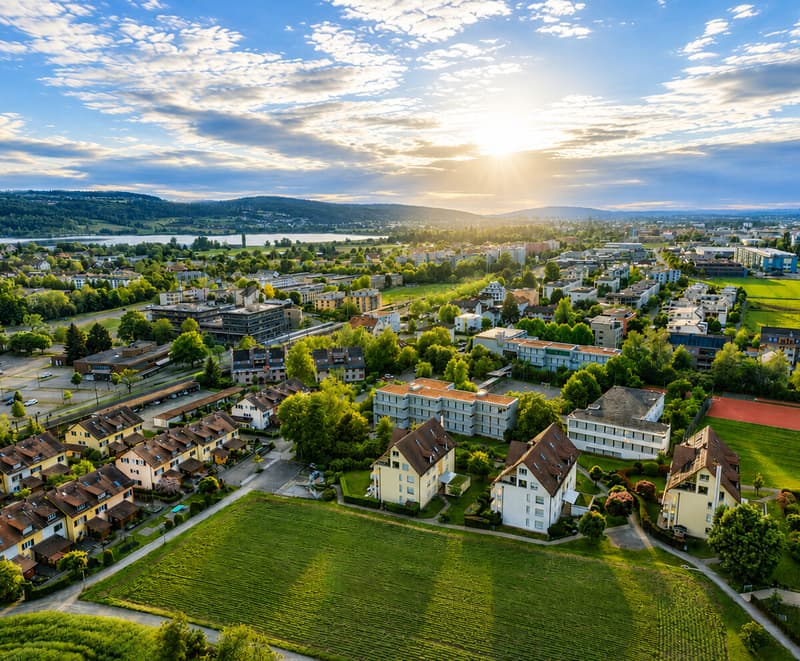 Lebensqualität für die ganze Familie - zentral und naturnah (1)