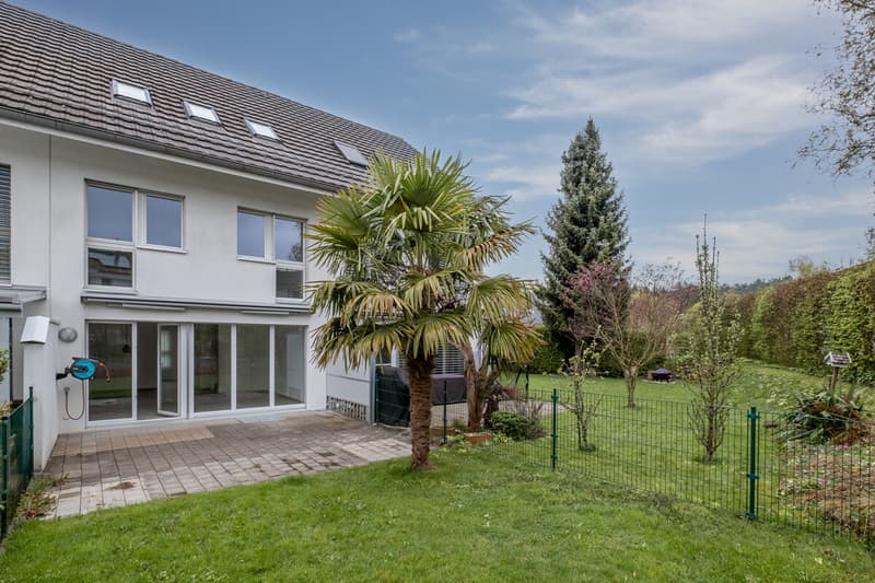 Maison mitoyenne familiale dans un environnement verdoyant (1)