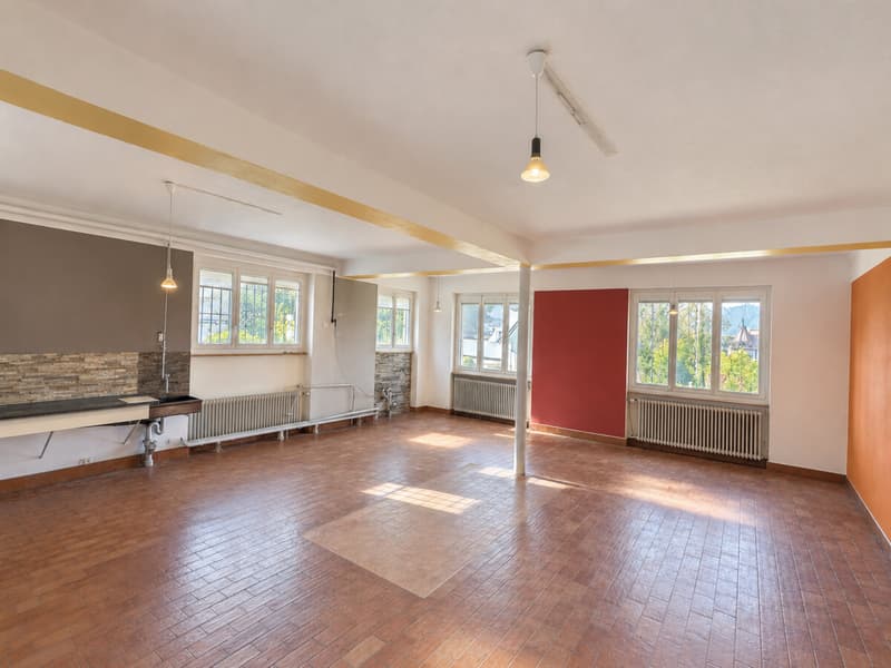 Nostalgische Villa mit einzigartigem Potenzial (11)