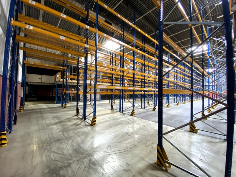 Votre nouvel emplacement logistique dans un excellent emplacement (7)