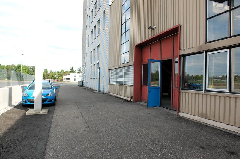 Gewerbehalle mit Laufkran (8)