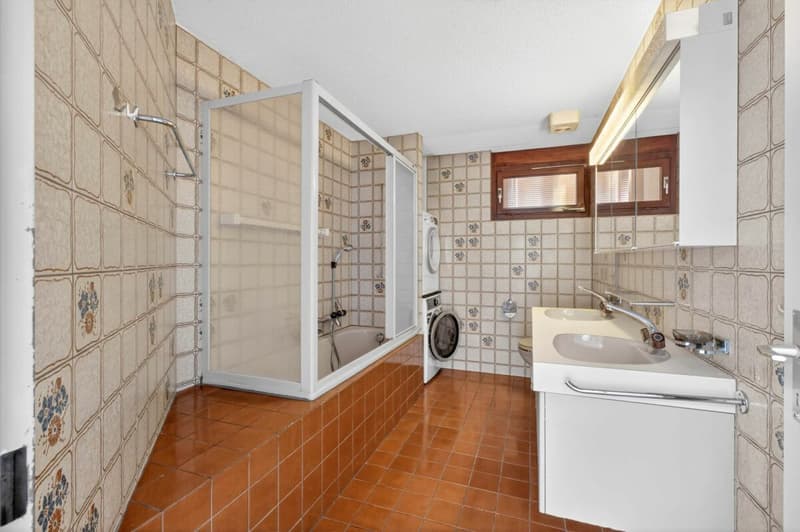 Great potential, bright rooms and two terraces (18)