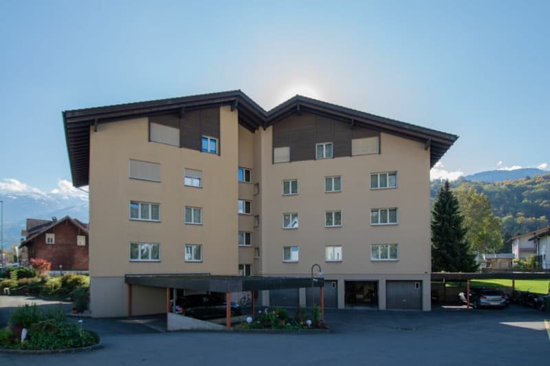 Zentral gelegene 4.5-Zimmer-Dachwohnung (11)
