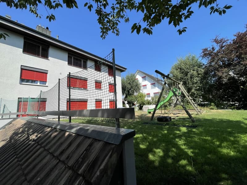 Familienfreundliche Wohnung (123m2) an ruhiger sonniger Lage (1)