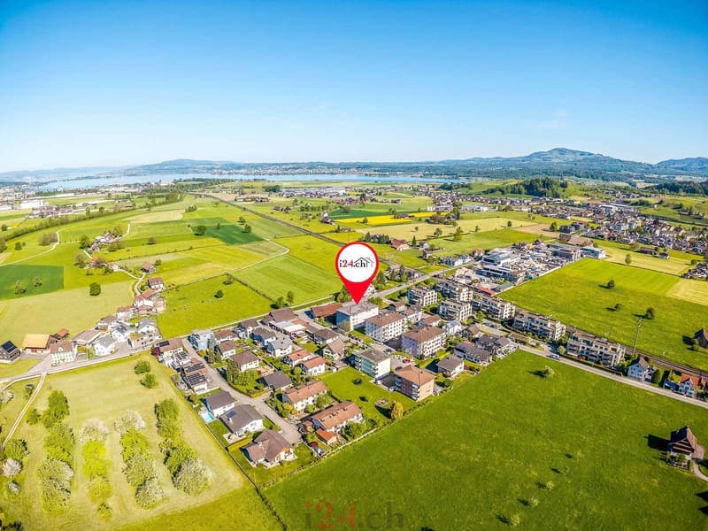 Well-maintained 3.5-room apartment with a far-reaching view and evening sun in Siebnen (4)