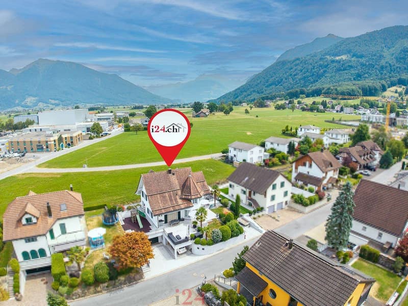 Casa di campagna di 5,5 locali con serra invernale, grande terreno e opzionale dependance di 2 locali (2)