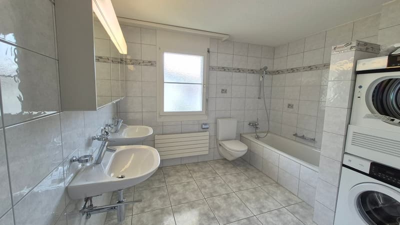 Zentral und ruhig gelegene 4.5-Zimmer-Wohnung in Baar-Inwil (8)