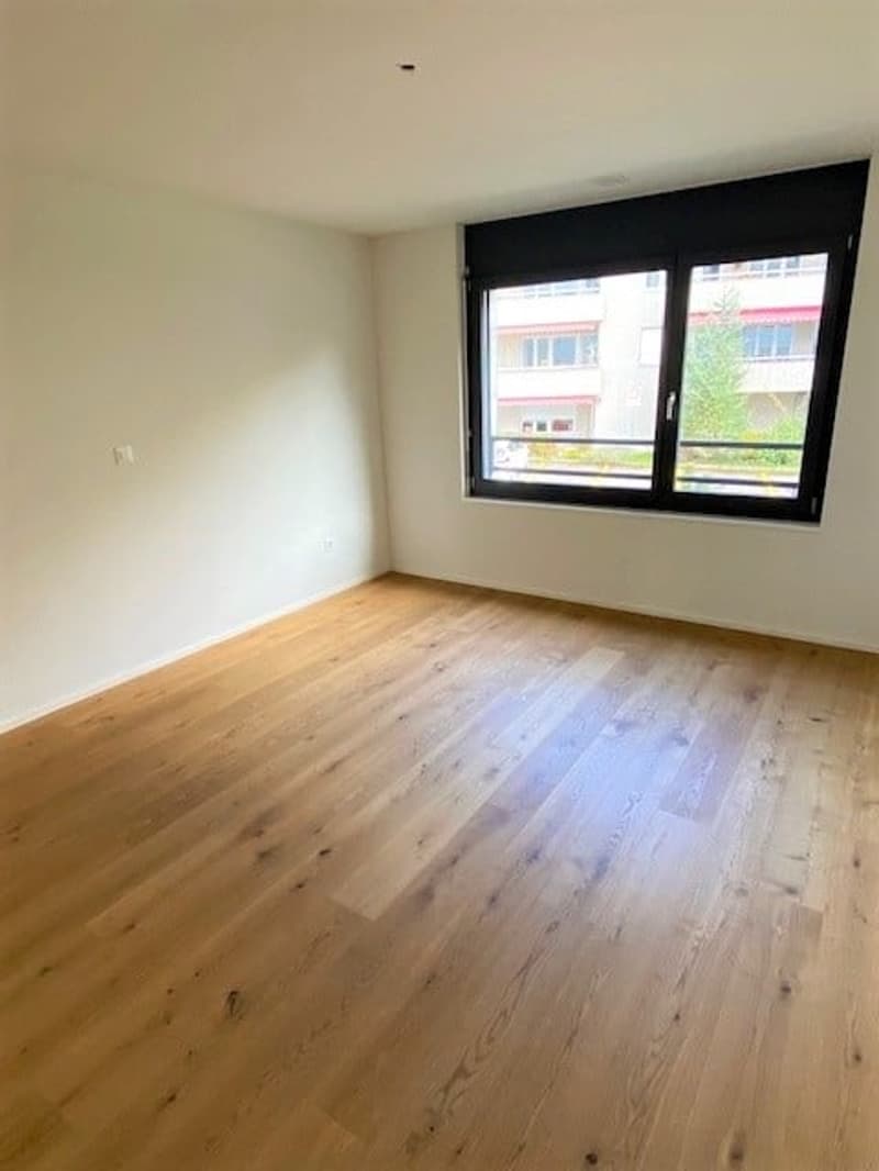 Moderne 3.5-Zimmer-Wohnung mit grosser Loggia an zentraler Lage in Affoltern am Albis (6)