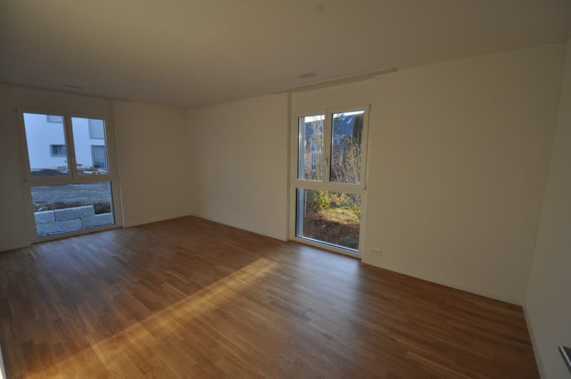 Appartement lumineux 4.5 pièces avec grand balcon à Ottenbach (3)