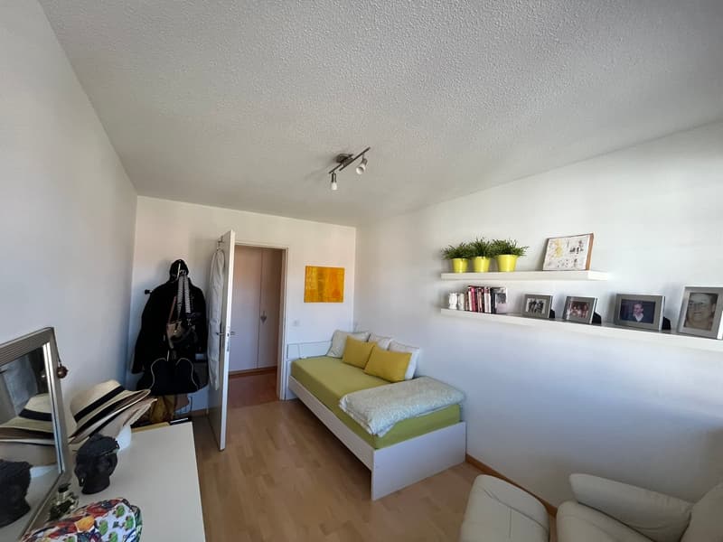 Helle 4½-Zimmerwohnung mit Balkon in familienfreundlicher Lage (7)