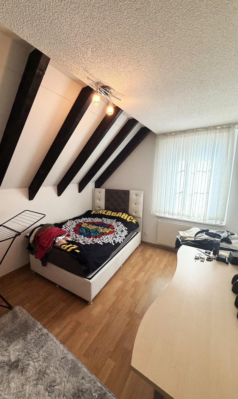Charmant appartement 4.5 pièces au centre de Volketswil (8)