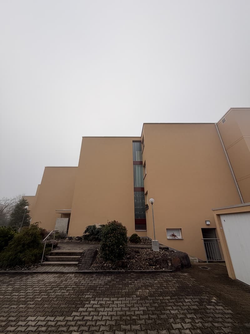 Parkplätze an ruhiger Lage in Hettlingen zu vermieten (2)