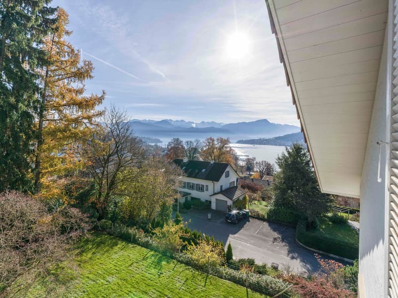 Living with a view and outlook (10)