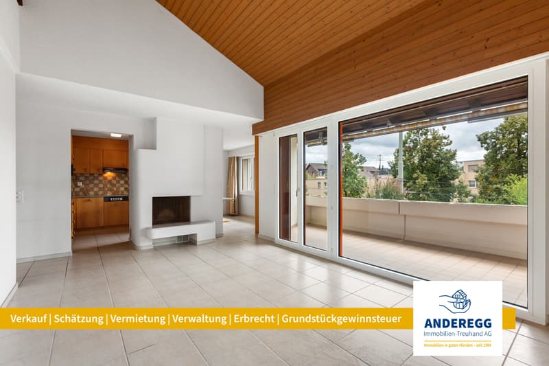 4.5-Zi.-Wohnung im OG mit vielseitigem Mehrzweckraum im DG und Garage (1)