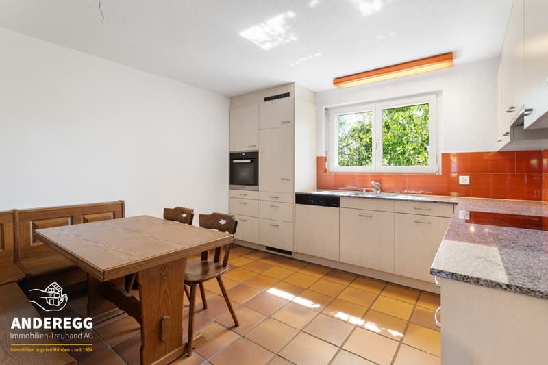 Freistehendes 5.5-Zi.-Einfamilienhaus auf 832 m2 Grundstück (7)