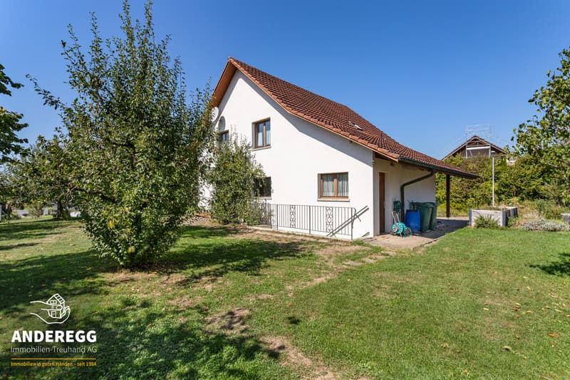 Freistehendes 5.5-Zi.-Einfamilienhaus auf 832 m2 Grundstück (5)