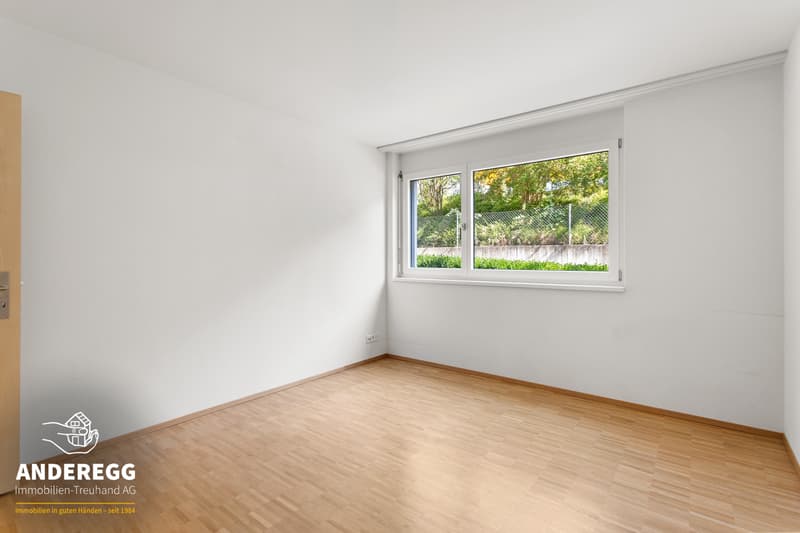Wohnen mit viel Freiraum  4.5-Zi.-Wohnung im Erdgeschoss (7)