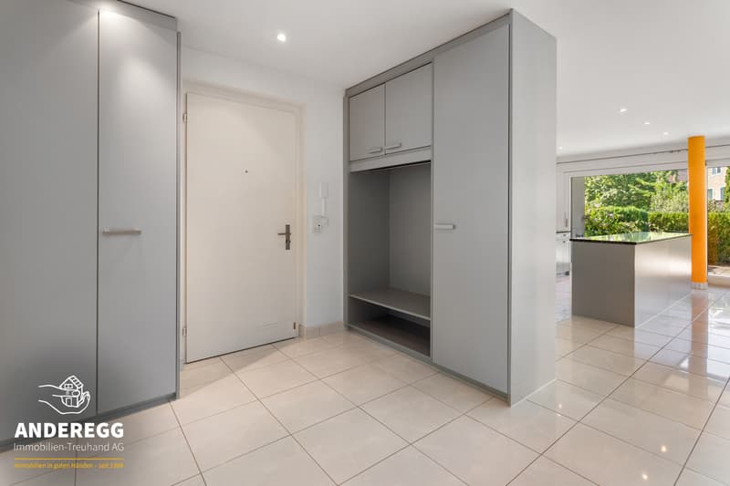 Wohnen mit viel Freiraum  4.5-Zi.-Wohnung im Erdgeschoss (6)
