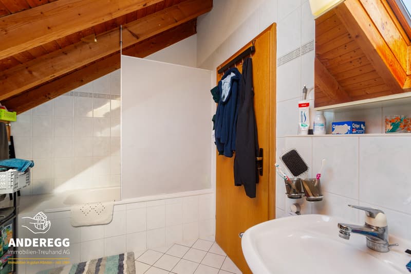 Sonniges EFH mit Einliegerwohnung und unverbaubarem Alpenpanorama (13)