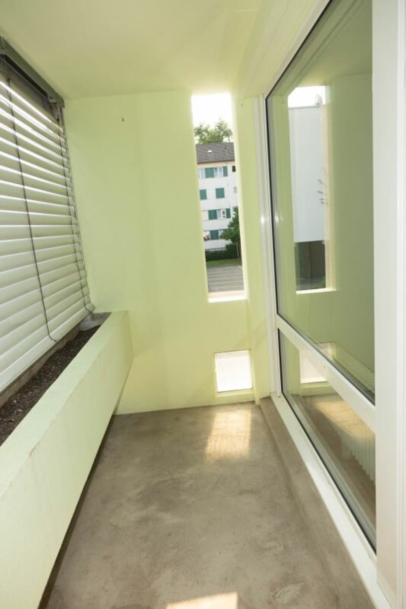 Appartamento monolocale con balcone (7)