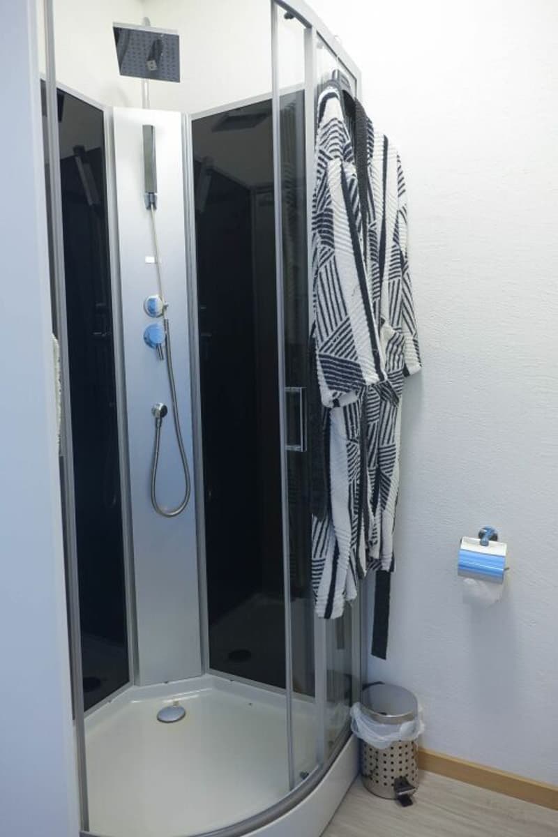 Gebäude inkl. Umgebung in Rohbaumiete (9)