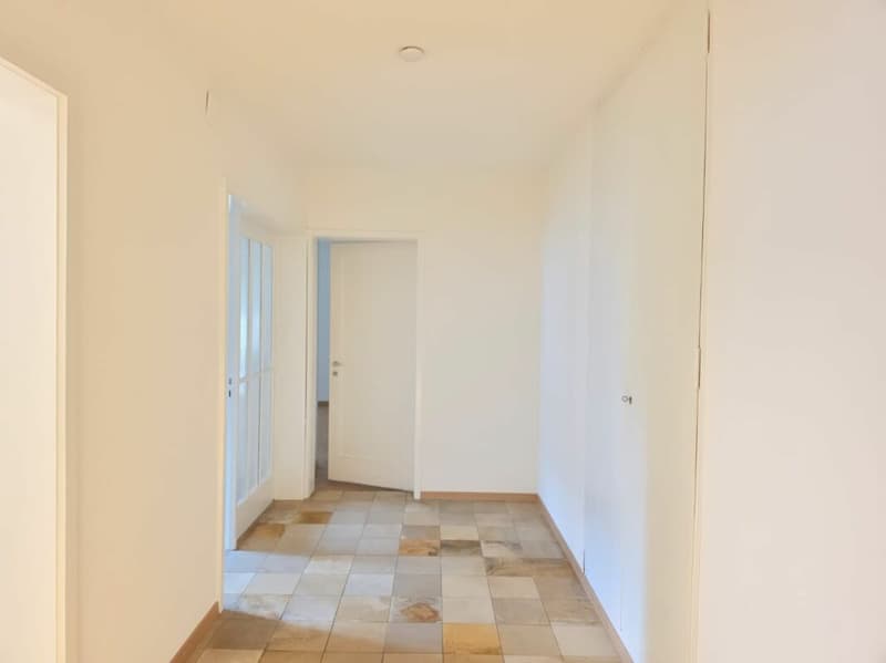 renovierte Wohnung mit Balkon an ruhiger Lage (7)