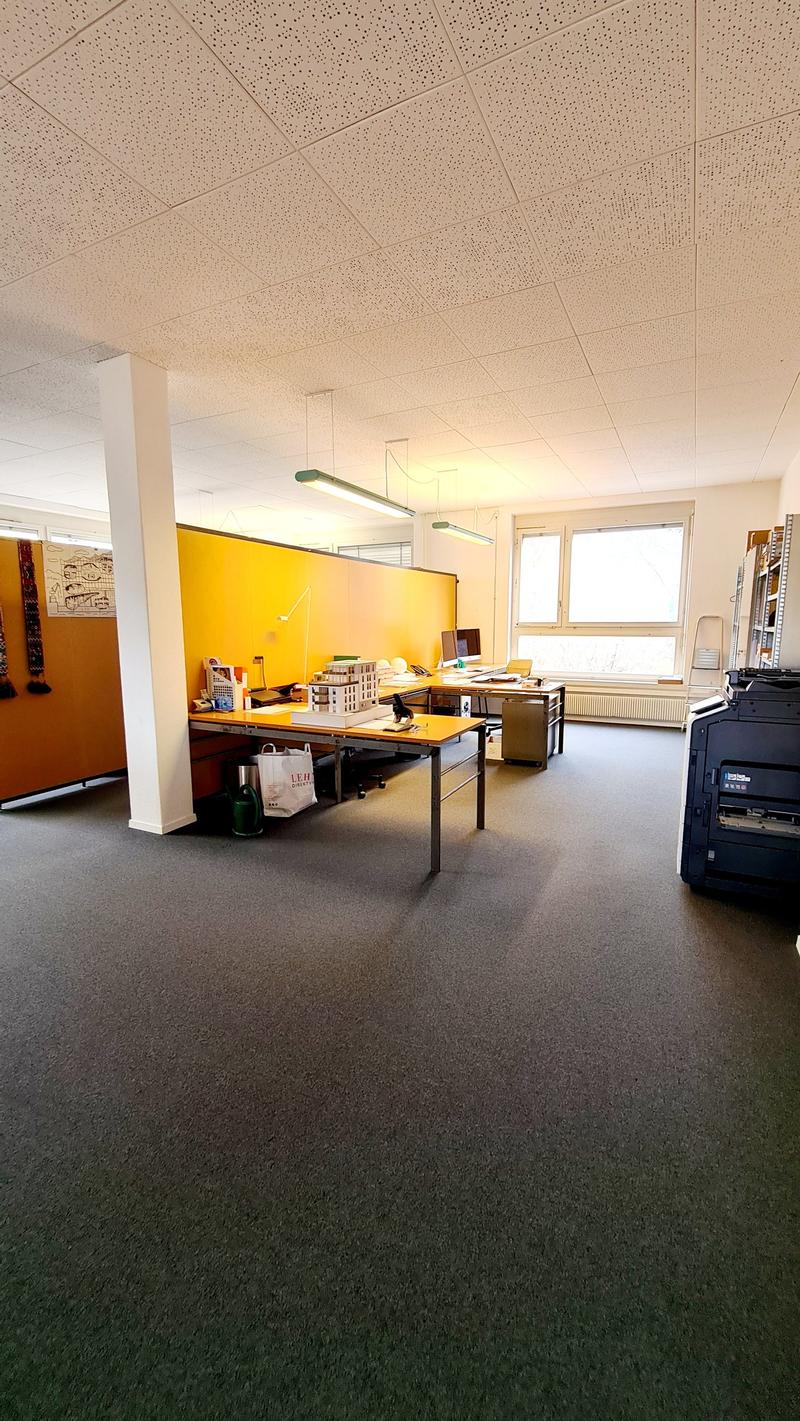 Bureau attractif (local commercial) 120m2 (4)