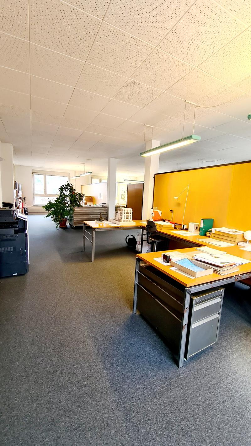 Bureau attractif (local commercial) 120m2 (3)