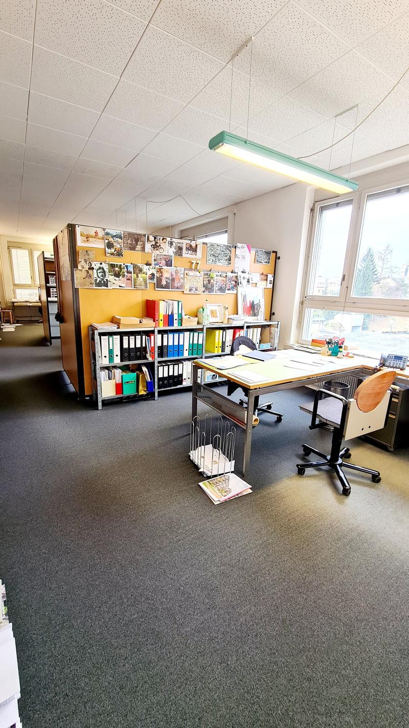 Bureau attractif (local commercial) 120m2 (7)
