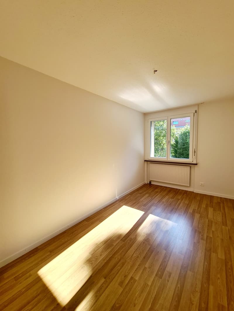 Spacious 3.5 room apartment with balcony (11)