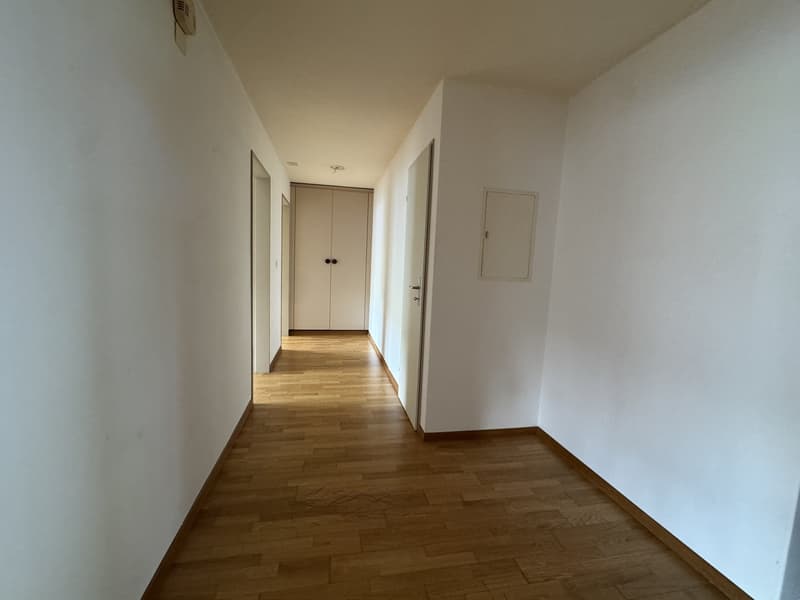 Charmante 3.5-Zimmer-Wohnung mit Balkon in Degersheim (4)