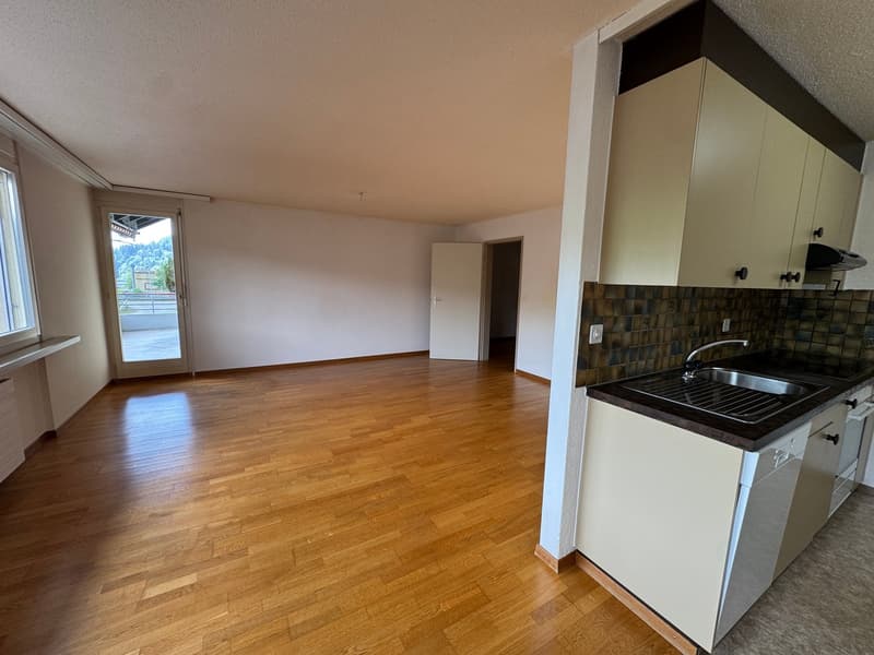 Charmante 3.5-Zimmer-Wohnung mit Balkon in Degersheim (2)