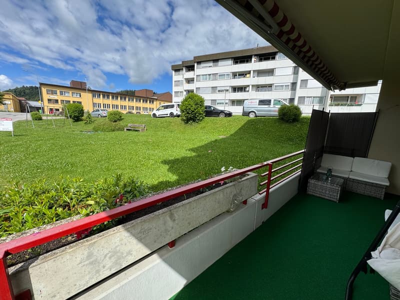 Charmante 4.5-Zimmer Wohnung mit Balkon (7)