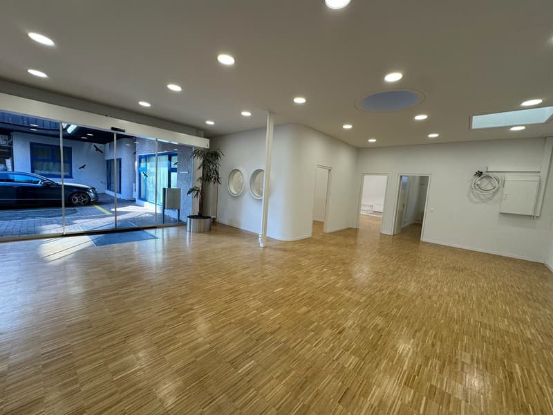 Espace commercial attractif dans un emplacement central à Arbon (4)