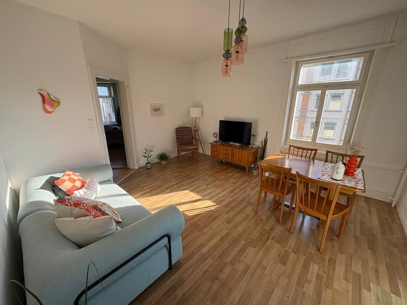 Bright 3-room apartment with balcony in St. Gallen (4)
