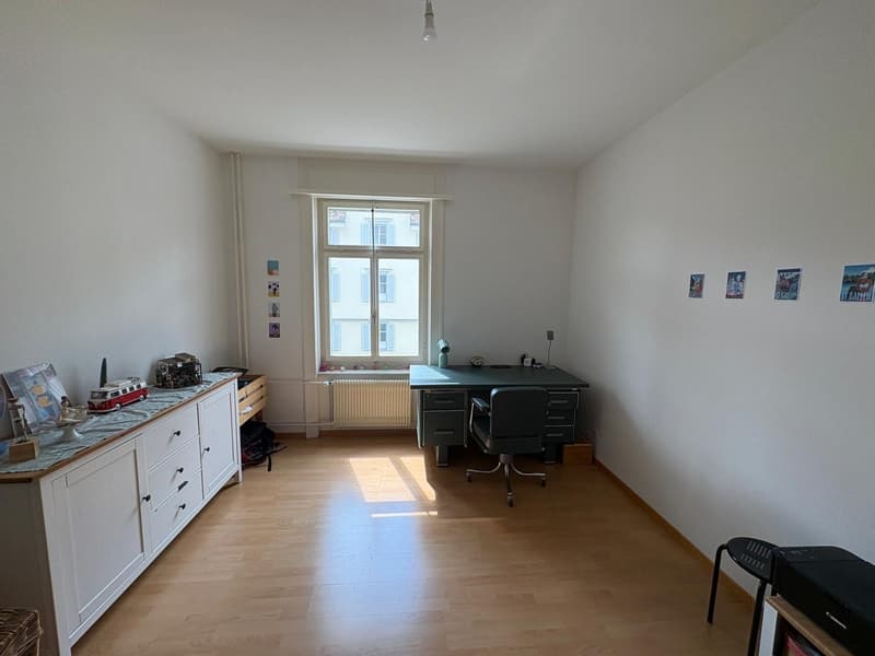 Bright 3-room apartment with balcony in St. Gallen (5)
