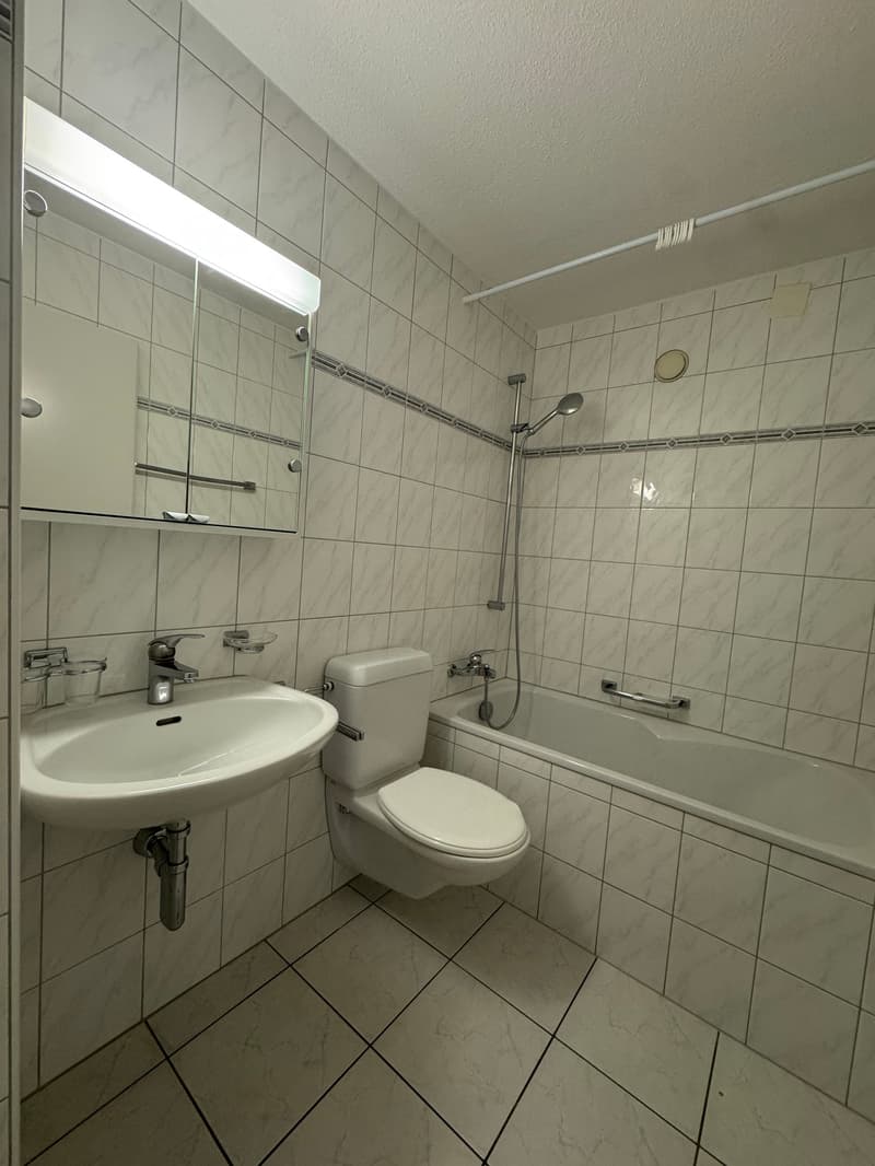 Bright 3-room apartment on the ground floor with seating area (7)