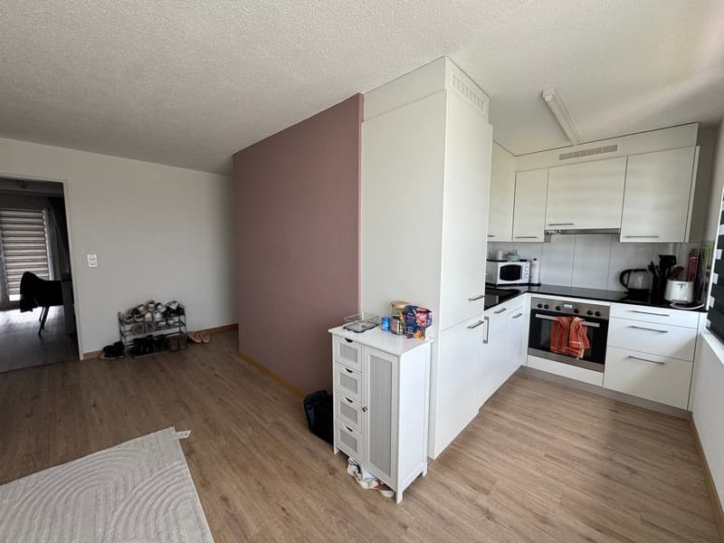 Bright 3.5-room apartment with balcony in Arnegg (2)