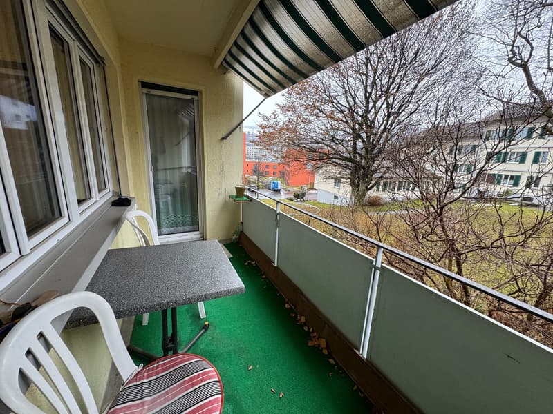 Cozy 3-room apartment with balcony in St. Gallen (6)