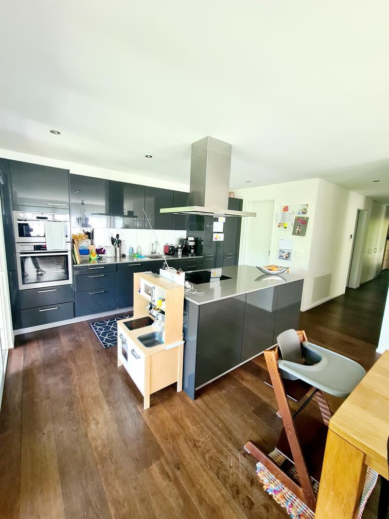 Modern 4.5-room apartment with seating area in Kreuzlingen (1)
