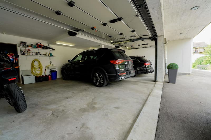 Garage 1