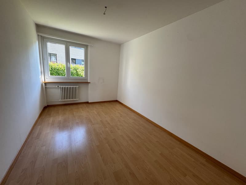 Geräumige 5-Zimmer-Wohnung mit Balkon in ruhiger Lage (6)