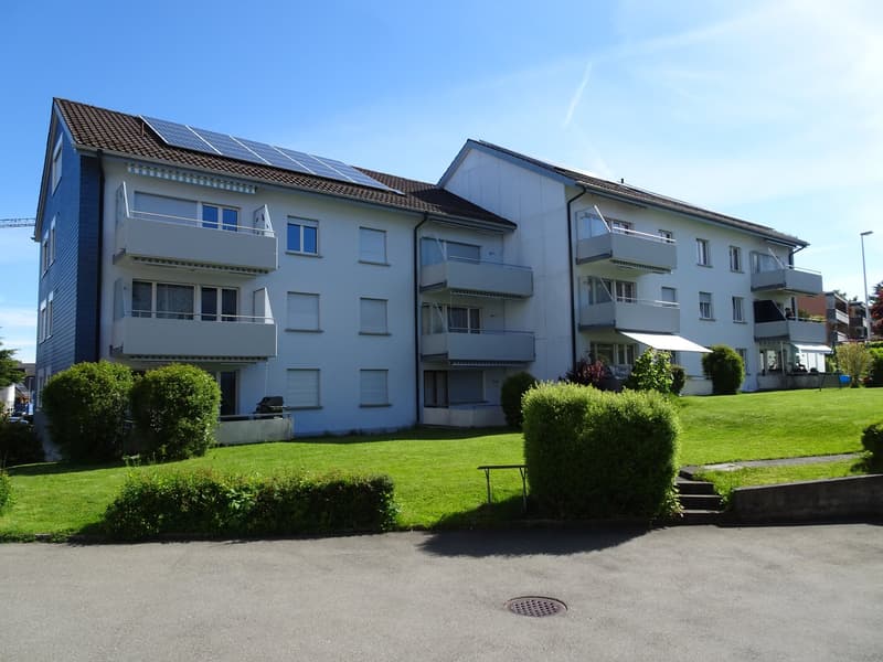 Gemütliche 2-Zimmer-Wohnung mit Balkon an ruhiger Lage (1)
