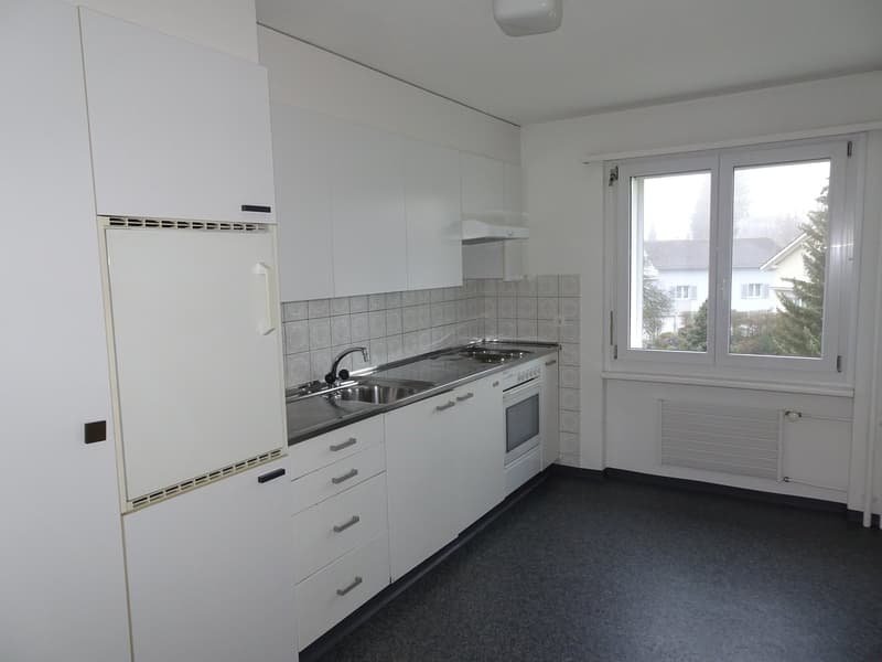 Gemütliche 2-Zimmer-Wohnung mit Balkon an ruhiger Lage (2)